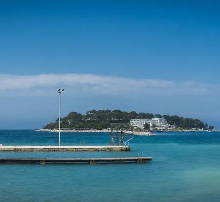 Holiday Sofia Ferienhaus Poreč