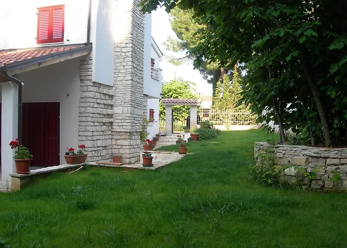 Holiday Sofia Ferienhaus *