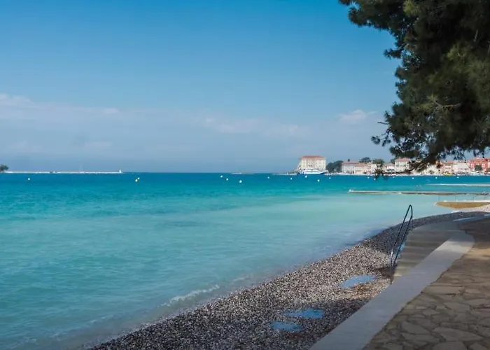 Sofia Nyaraló Poreč